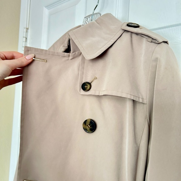 “London Fog” Trench Coat - Picture 6 of 14